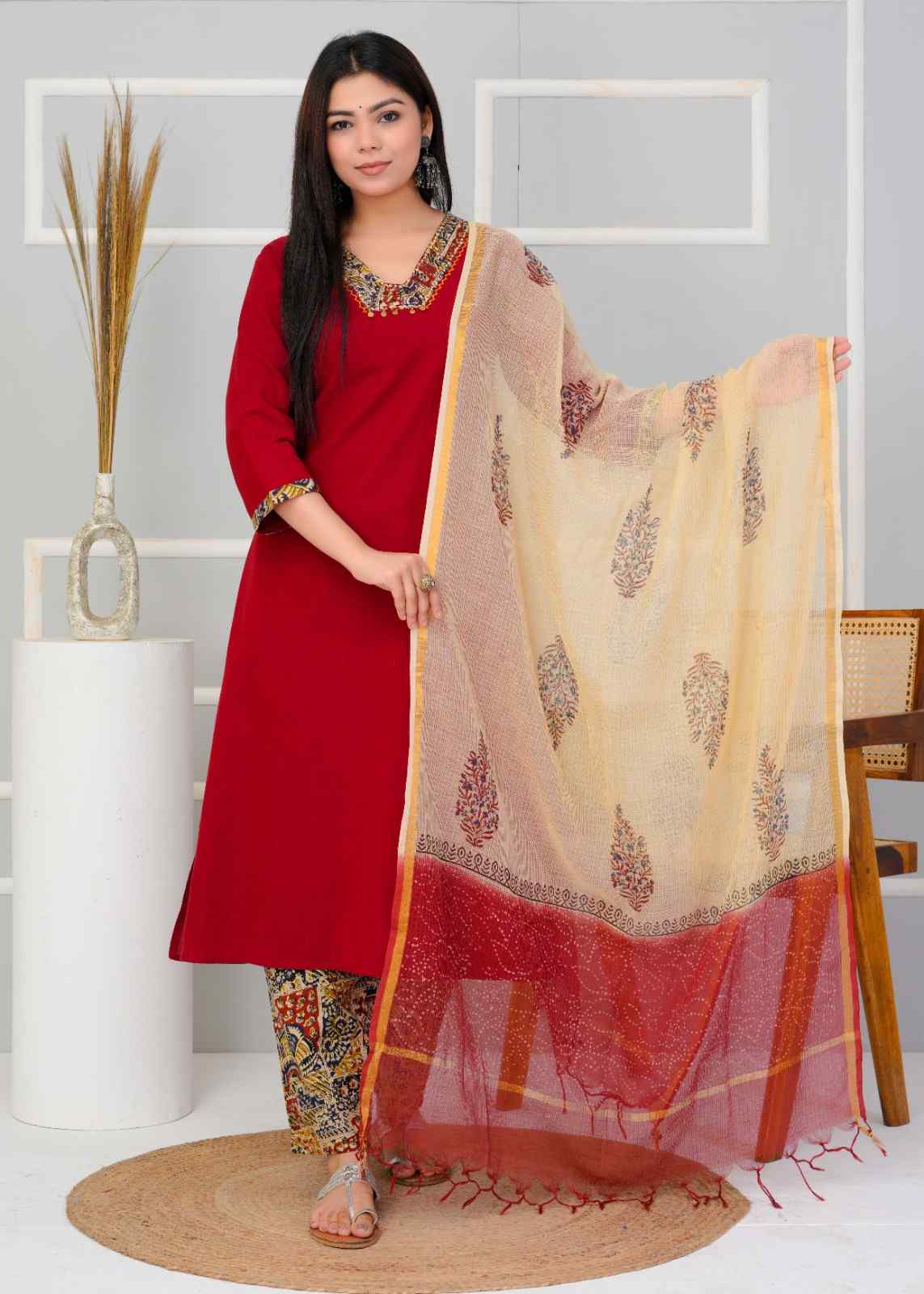 Laal-Tarang Suit Set