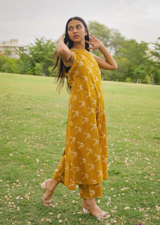 Mustard Sparrow Sleeveless Coordset